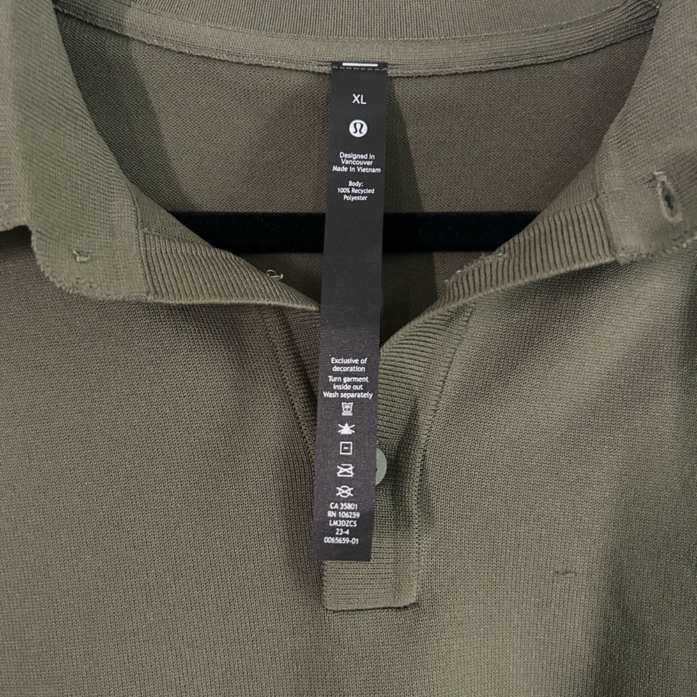 lululemon athletica Forest Green Men's Polo - Picture 3 of 5